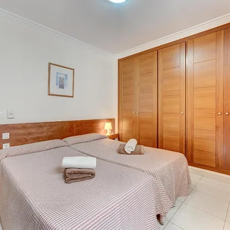 Club Atlantis 1 By Paramount Holidays Daire Costa Adeje